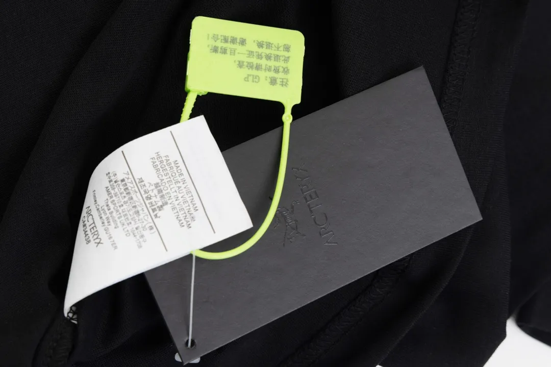 A 143-1-2Sizes XS-S-M-LBlack White Same Style 2024New Arrival Arc’teryx Breathable Premium ， ， ， ARCTERYX Classic LOGO ， 「 」， logo T ， T Black White ， ， ， ， ， In Stock、In Stock！